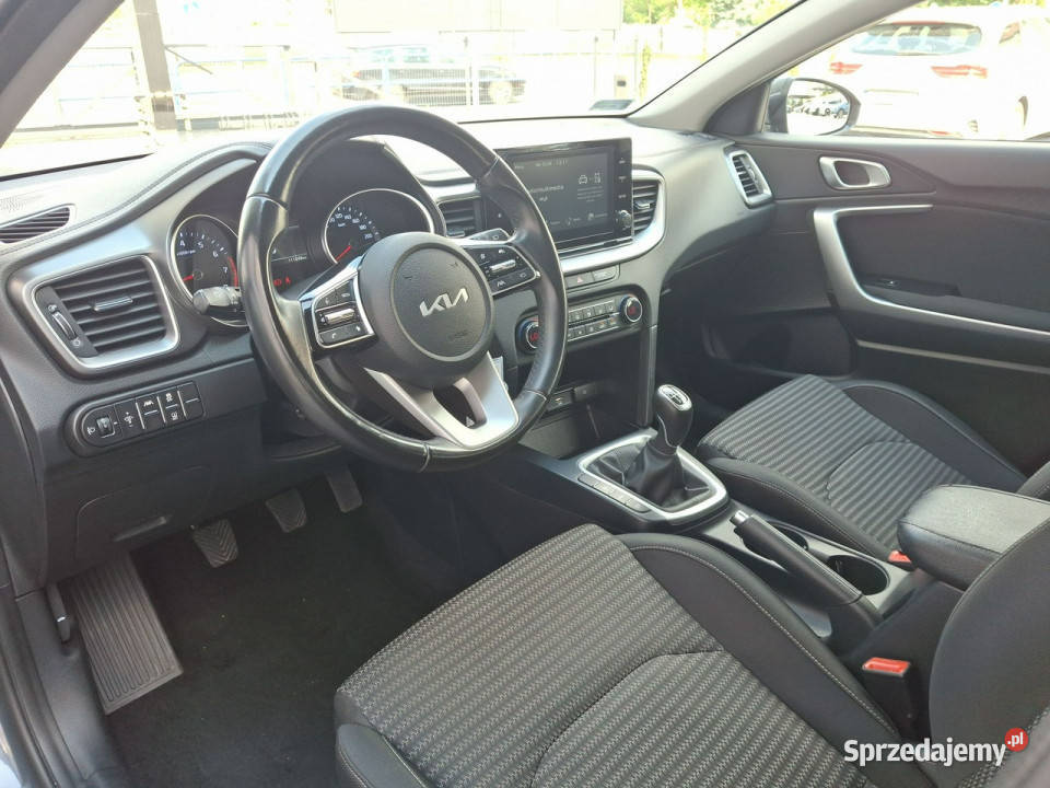 Kia Nowy Ceed 15 TGDI 160manualserwisowany1 czujnik parkowania Toruń