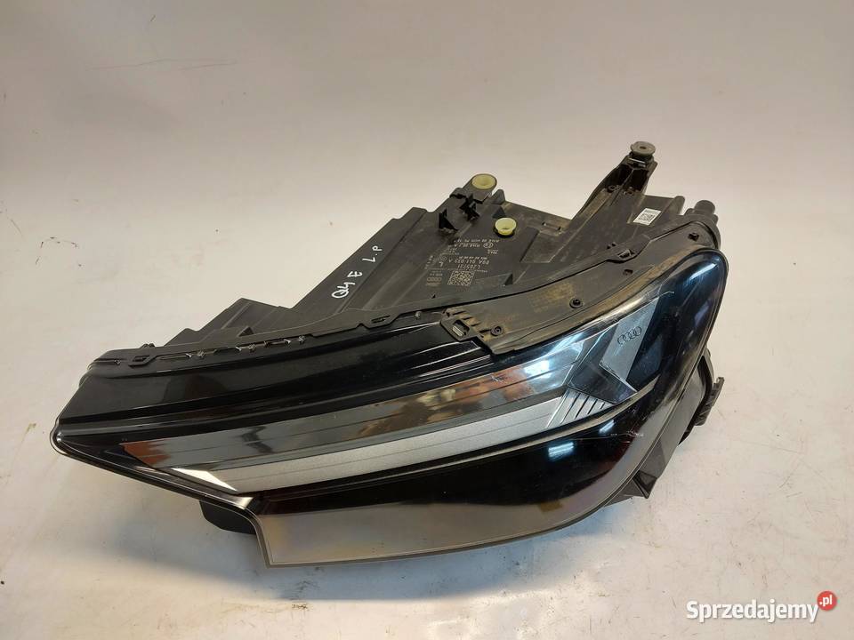 Audi Q4 ETRON 89A 89E LAMPA LED LEWY PRZÓD