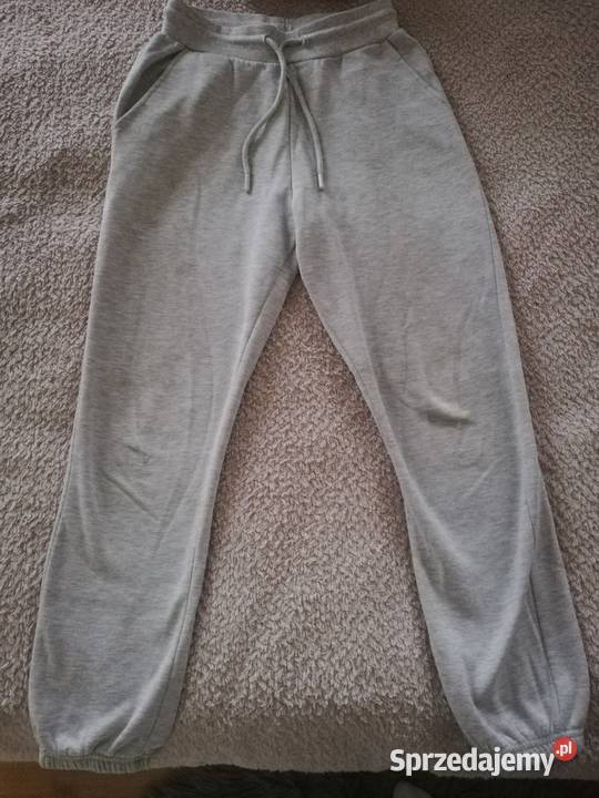 Ciuchy różne Reserved HM Gdynia sprzedam