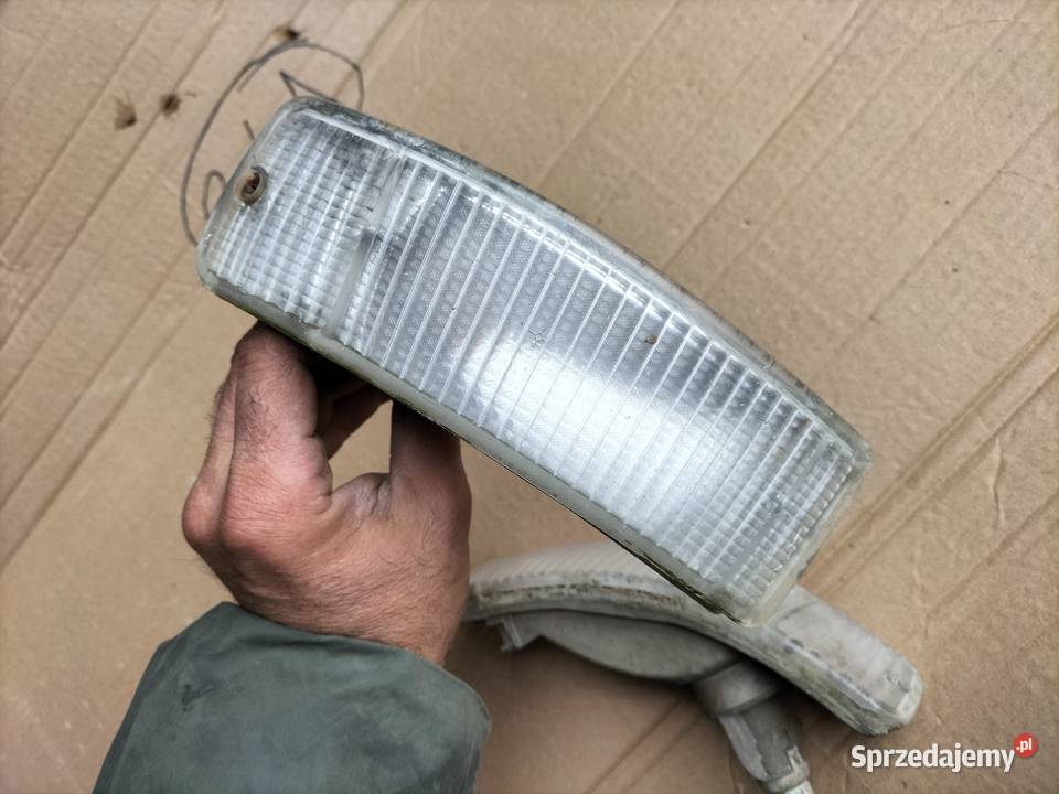 Audi 80 B3 B4 coupe cabrio LAMPA BIAŁY Uszczelki lubelskie Kamień-Kolonia