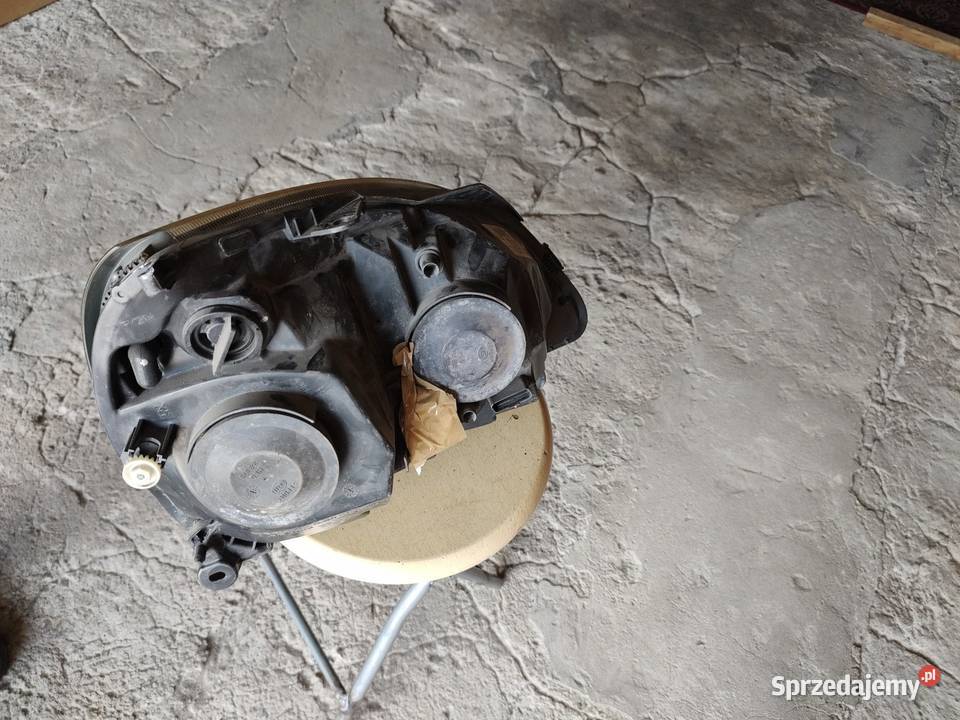 Reflektor lewy przód Renault Clio II ph3 Valeo Łuków