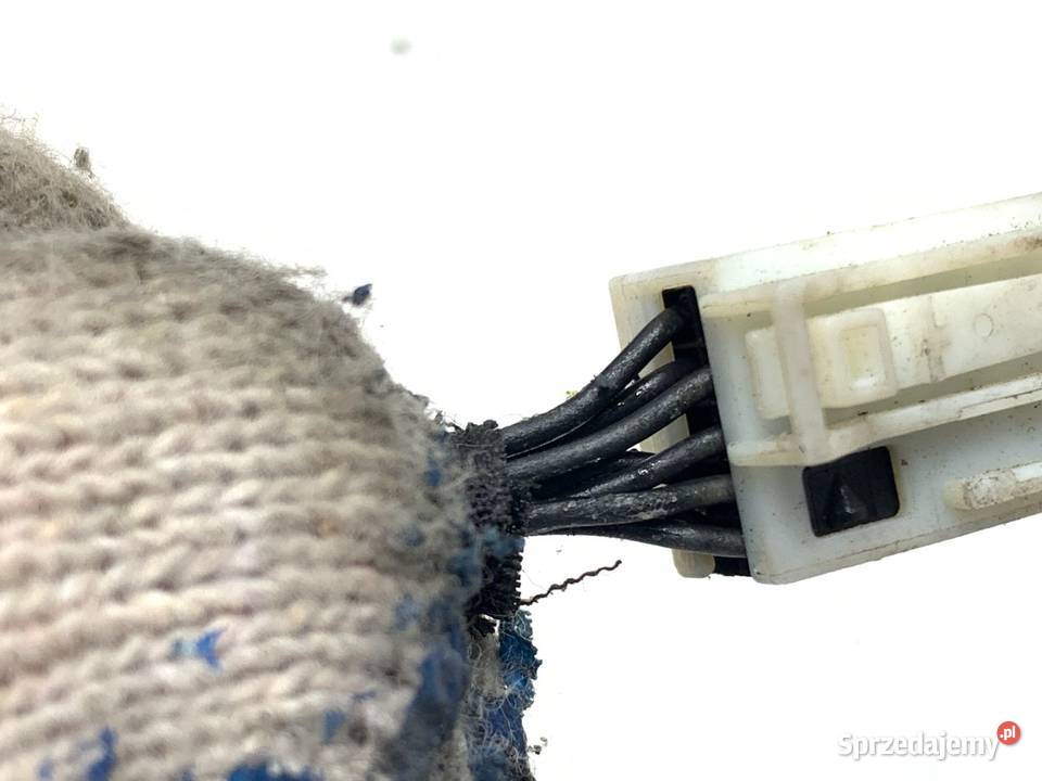 LUSTERKO PRAWY MERCEDES C218 Hatchback 1117 osobowe