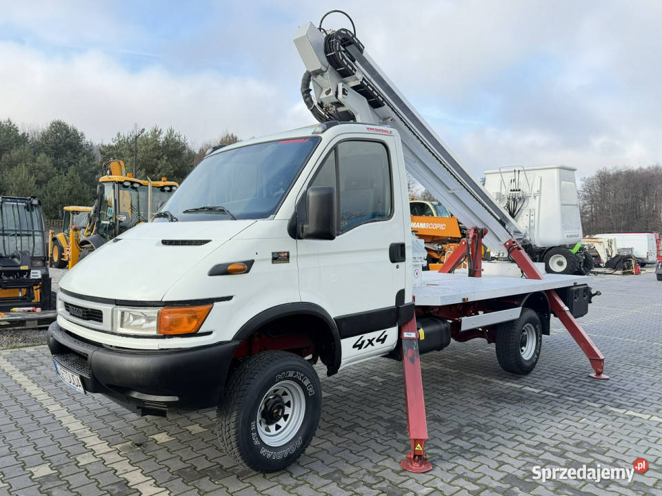 Iveco Daily 4x4 Zwyżka 16m MULTITEL 162 ALUAF Iveco świętokrzyskie Widełki