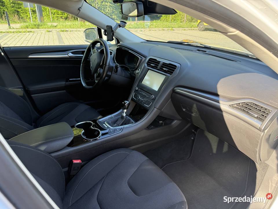 Ford Mondeo Mk5 20 Tdi DPF 2015r Mondeo
