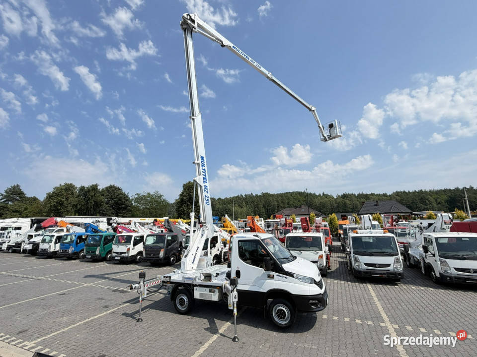Iveco Daily 35S14 Podnośnik Koszowy Multitel MZ Rok produkcji 2021 świętokrzyskie Widełki