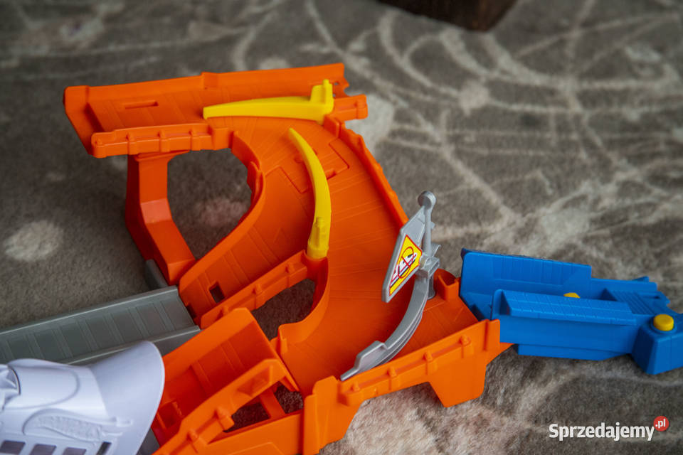 Tor Hot Wheels Odjazdowy Pociąg GRW38 Gdańsk