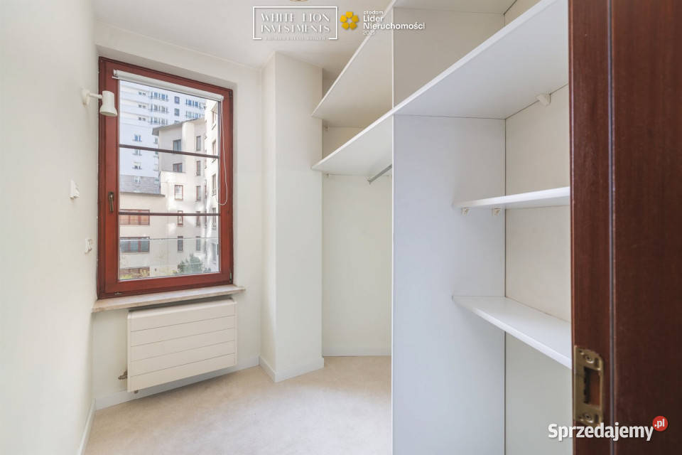 Mieszkanie 1052m2 3 pokoje Warszawa Łucka apartamentowiec