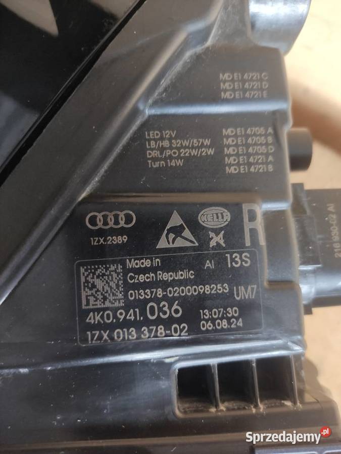 Lampa prawy przód audi A6 C8