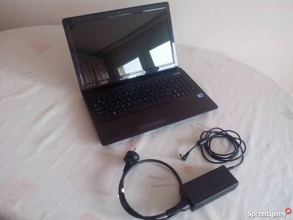 Asus X52JE Oryginalny Windows 7 i3 OKAZJA Dodatkowe wyjście VGA Warszawa