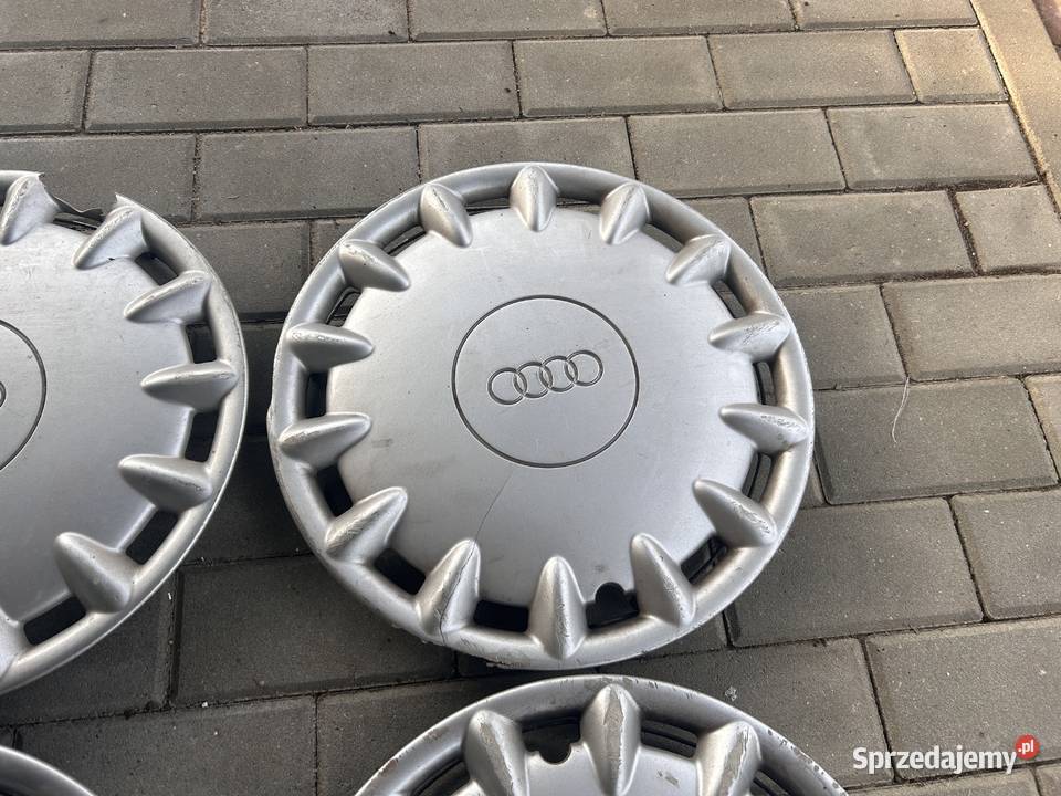 Zestaw oryginalnych kołpaków Audi 15 sprzedam