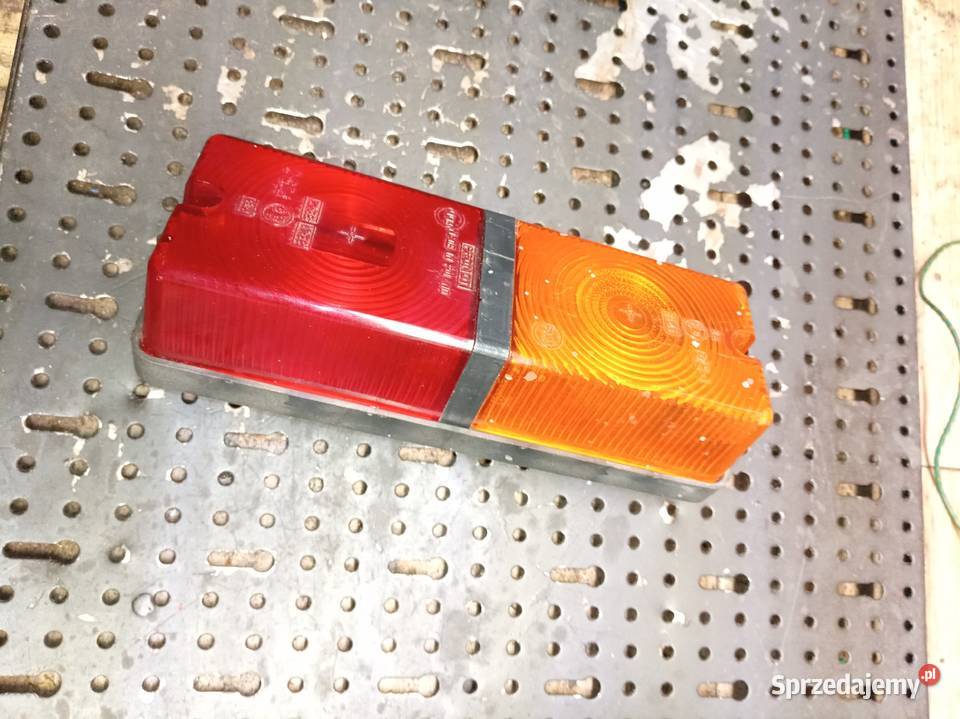 Promot tylnia lampa zespolona Stalowa Wola