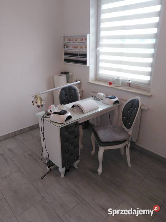 RECEPCJA PIKOWANA KOSMETYCZNA FRYZJERSKA BIURKO Sierakowice