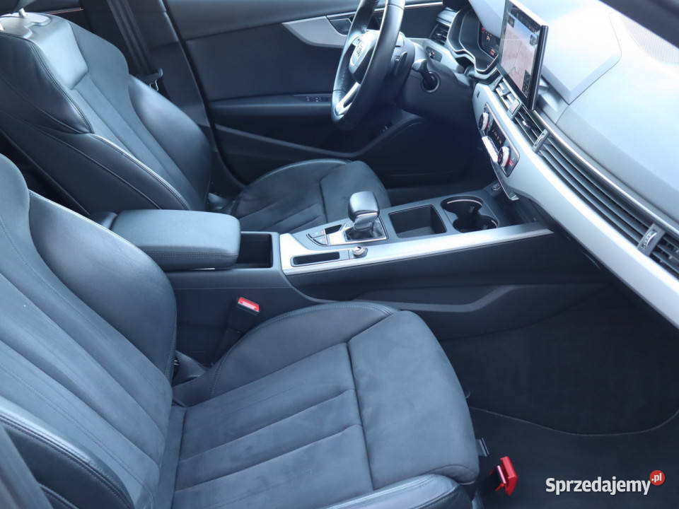 Audi A4 35 TFSI podgrzewane fotele Katowice