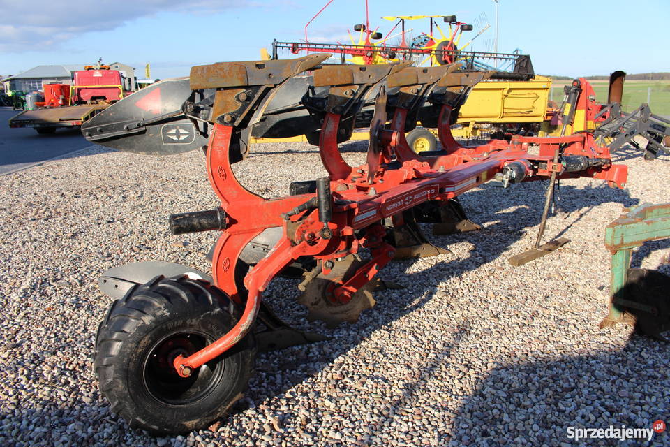 Gregoire Besson RY47obracane pługipług Kverneland podlaskie Sokoły sprzedam