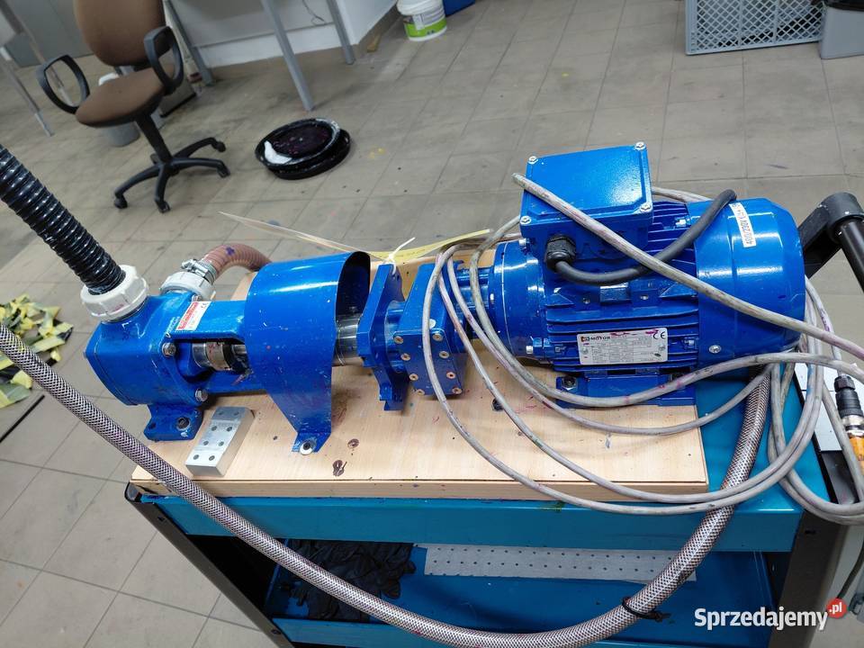 Pompa przemysłowa z silnikiem elektrycznym na Gliwice sprzedam