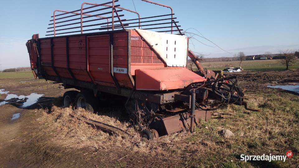 Przyczepa samozbierająca deutzfahr f570 Przyczepy rolnicze łódzkie Zduńska Wola