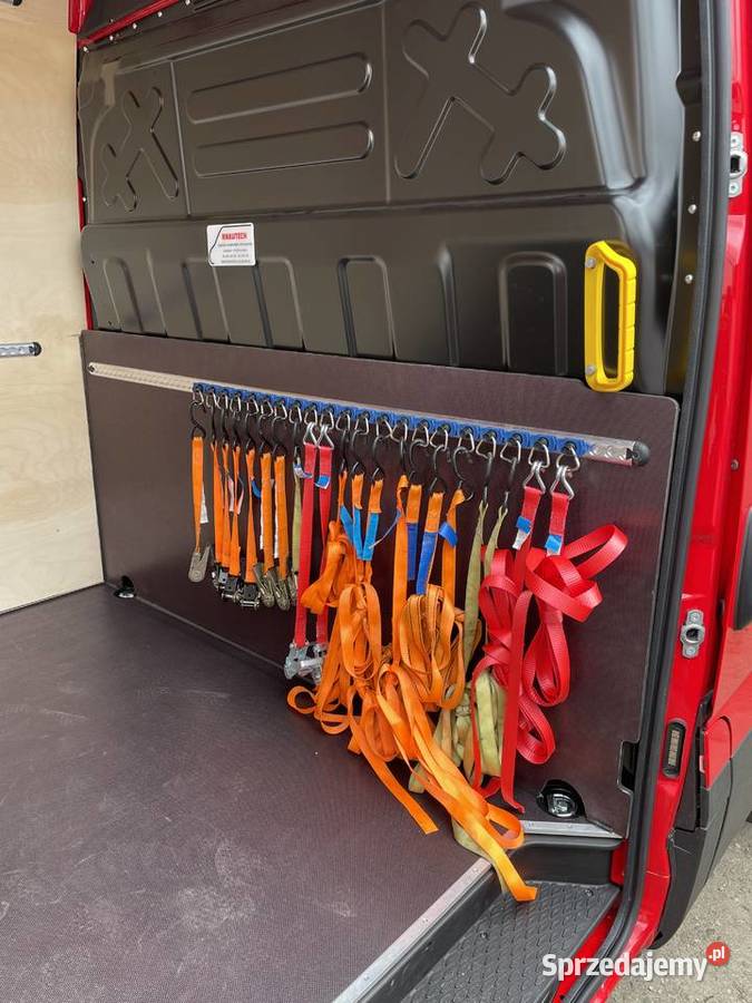 Przeprowadzki Kuba Łopacki transport przewóz dolnośląskie Świdnica