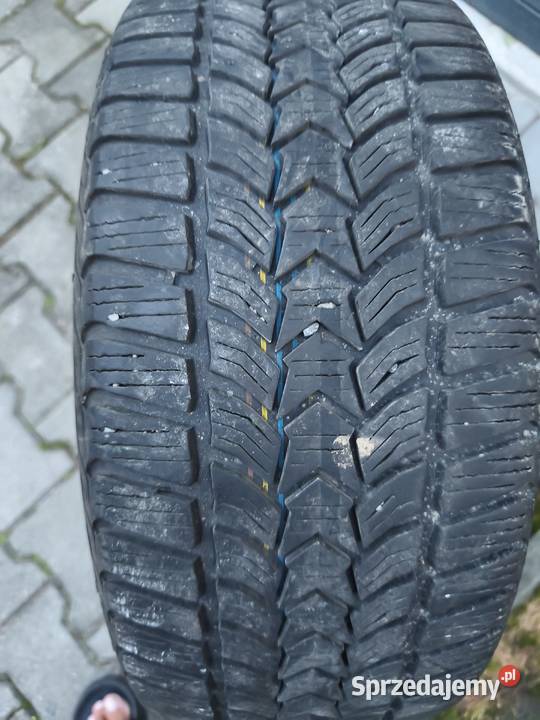 Alufelgi Honda z zimowymi oponami Dębica Łęki