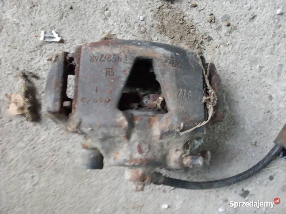 Zacisk Hamulcowy Przód Opel Calibra śląskie Żywiec sprzedam