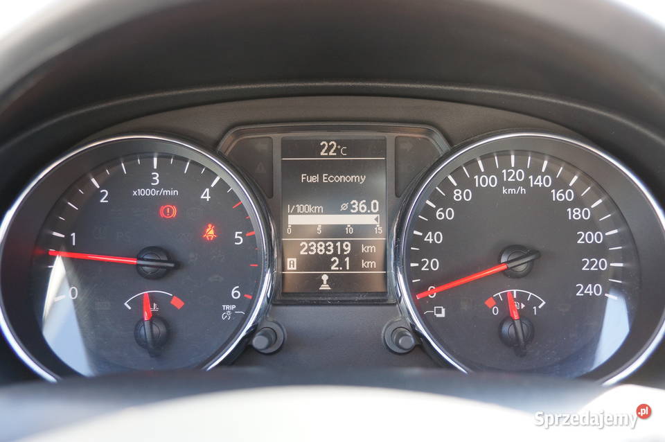Nissan Qashqai 2 20 Diesel 150 4x4 Lift 7osób czarny Nowy Sącz