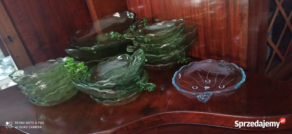 Miska owocarka uranowe szkło W kształcie l Gdańsk