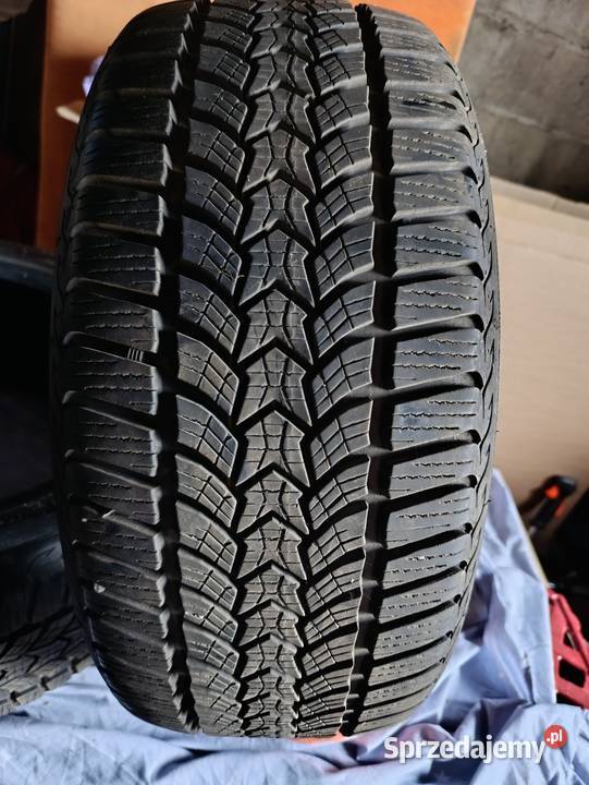 Opony zimowe Dębica frigo 2