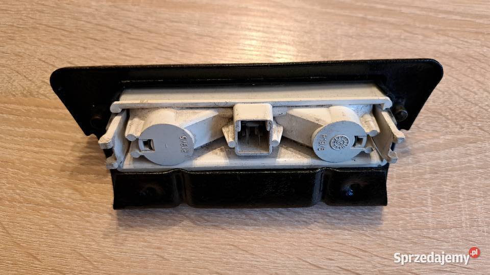 Lampka oświetlenia tablicy rejestracyjnej Leszno