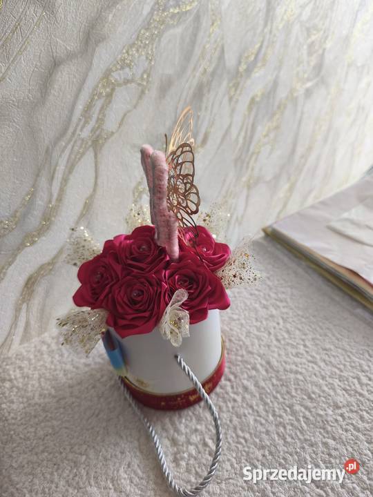 Rękodzieła własnej pracy różyczki wieczne Rękodzieło Poznań sprzedam