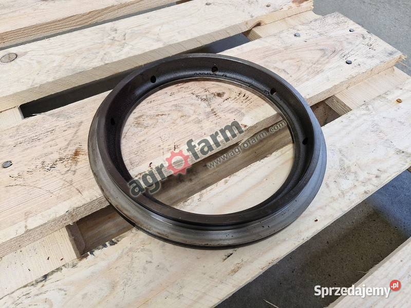 Tłok dynashift Massey Ferguson 3635 8110 8160 dolnośląskie Byków