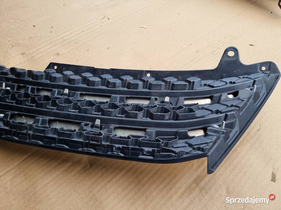 GRILL ATRAPA MITSUBISHI ECLIPSE CROSS 7450B048 osobowe