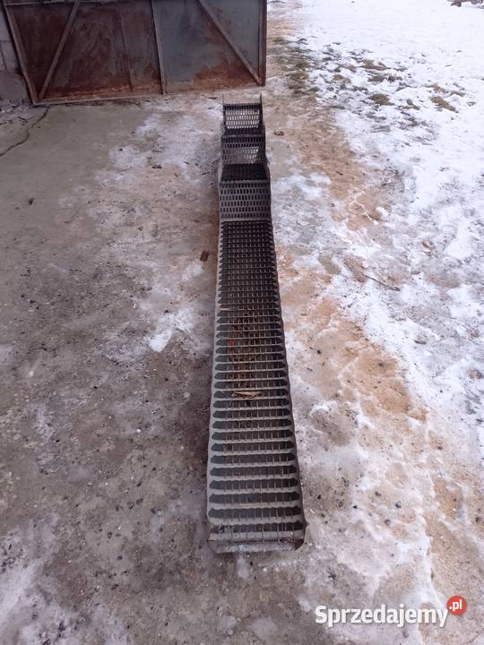 Wał wytrząsacza i klawisze