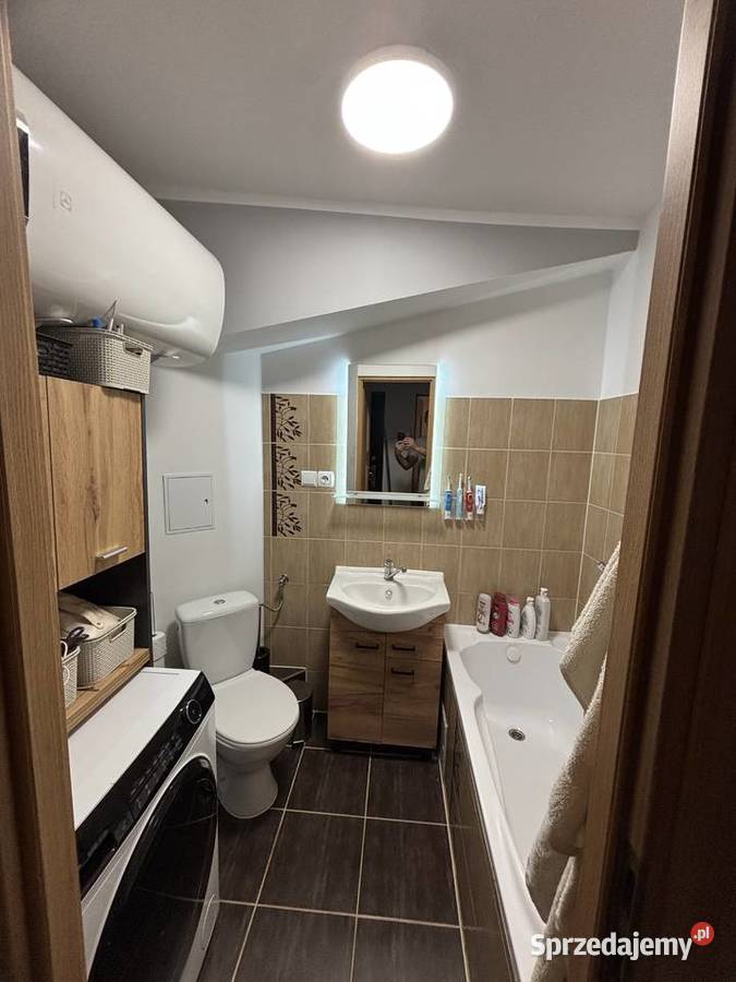 3 pokojowe mieszkanie z balkonem 47m2 remontach Mrągowo
