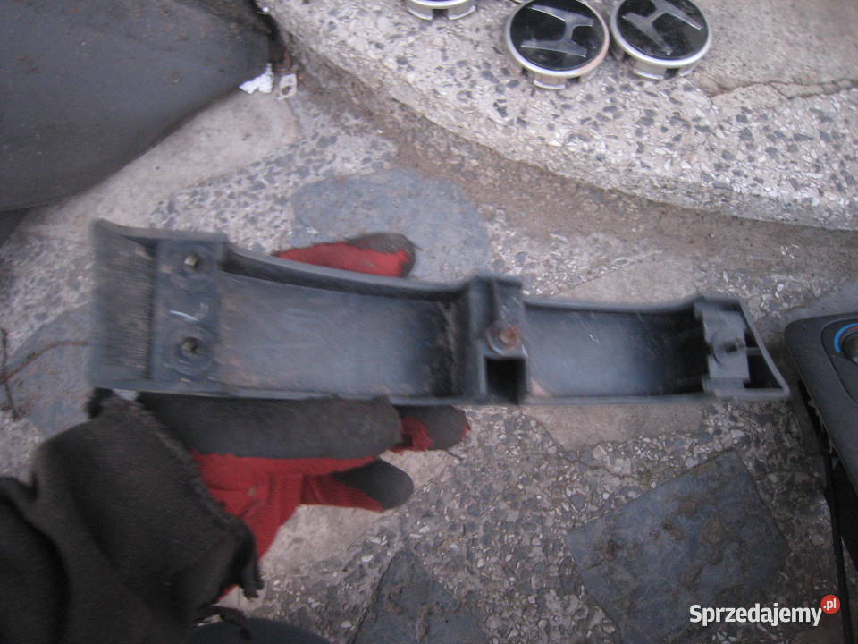 listwa pod lampę tylną prawą lewą Nissan Almera Kraków