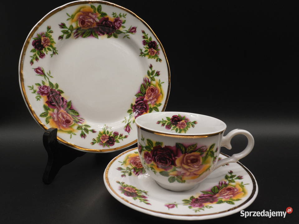 Zestaw śniadaniowy trio z porcelany motyw róż Raszków