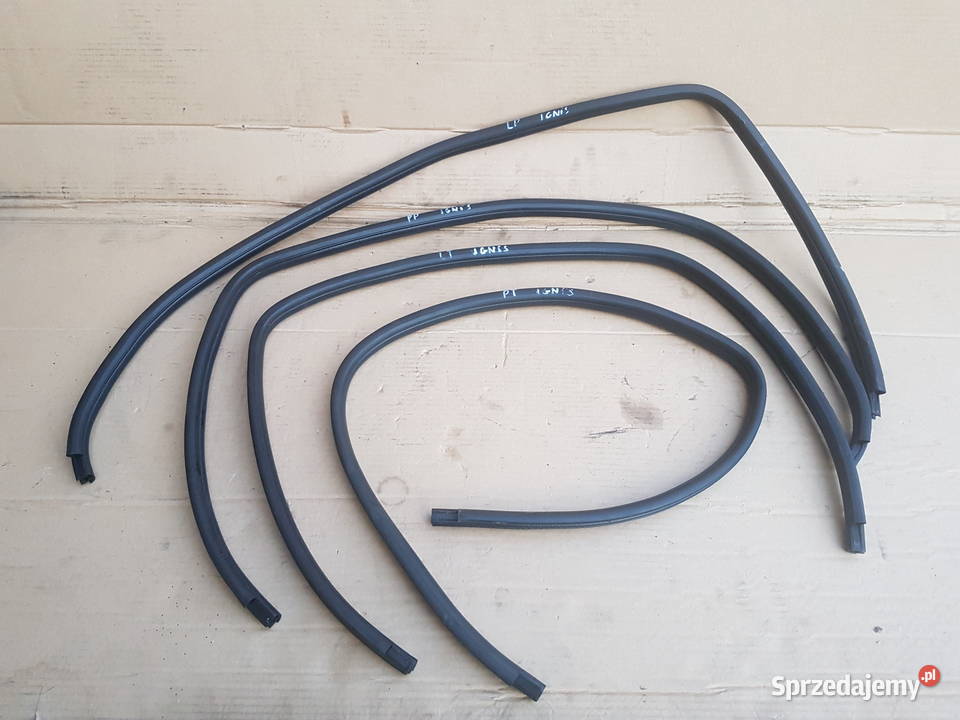 Suzuki Ignis FH 0003 uszczelki ramki dachu elementy wygłuszające Legnica