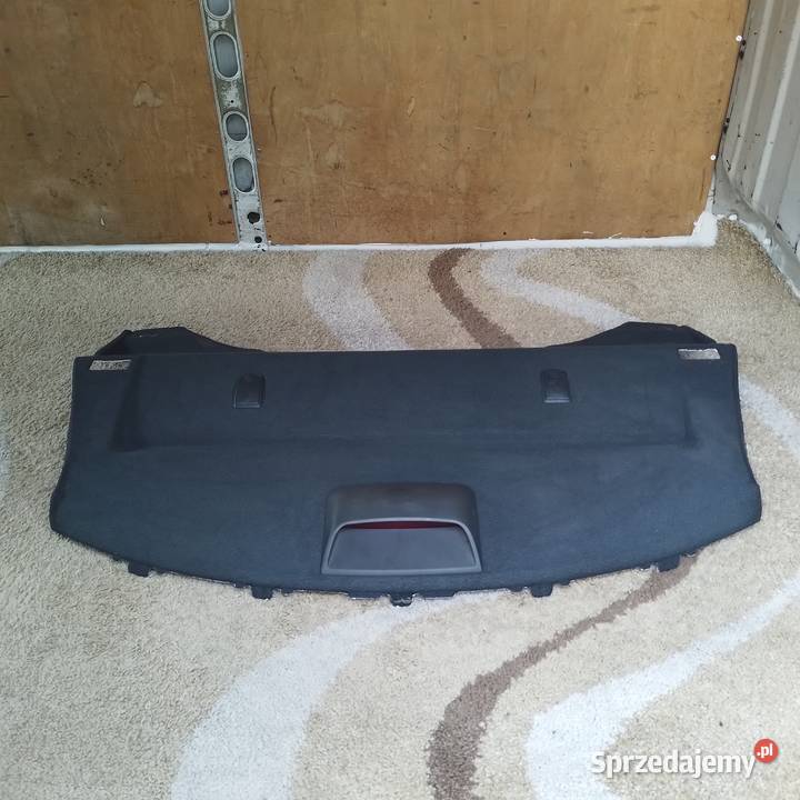 Półka tylna z światłem stop Toyota Avensis T25 Półki tylne sprzedam