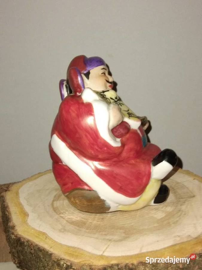 Kolekcjonerska chińska figurka Suwałki