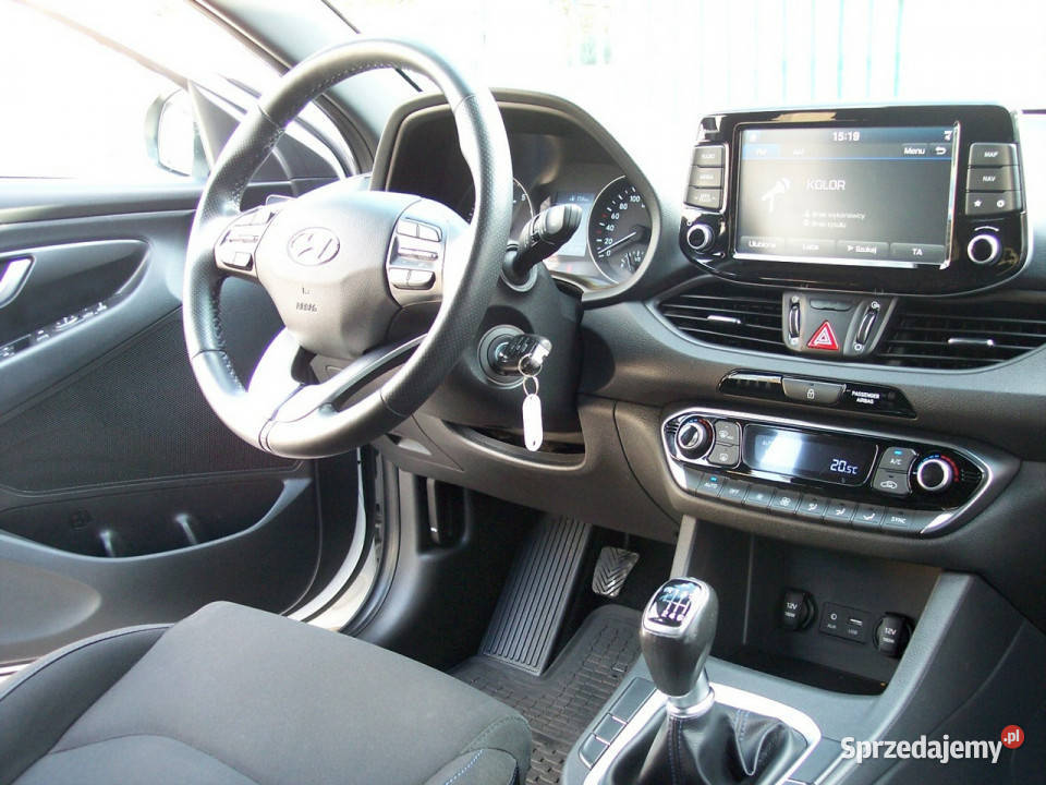 Hyundai i30 14 T 140 Kombi SALON bezwypadkowy Warszawa