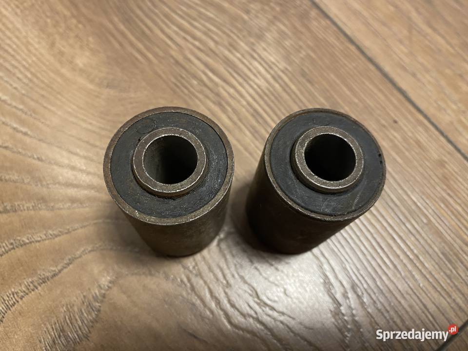 Tuleja metalowogumowa wahacz tylny FIAT 126p z Sosnowiec