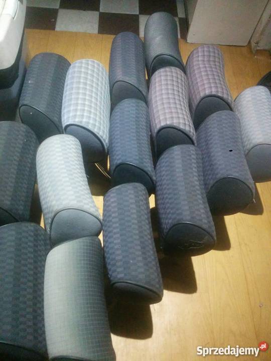 Mercedes 190 zagówki tylnej kanapy zagłówek