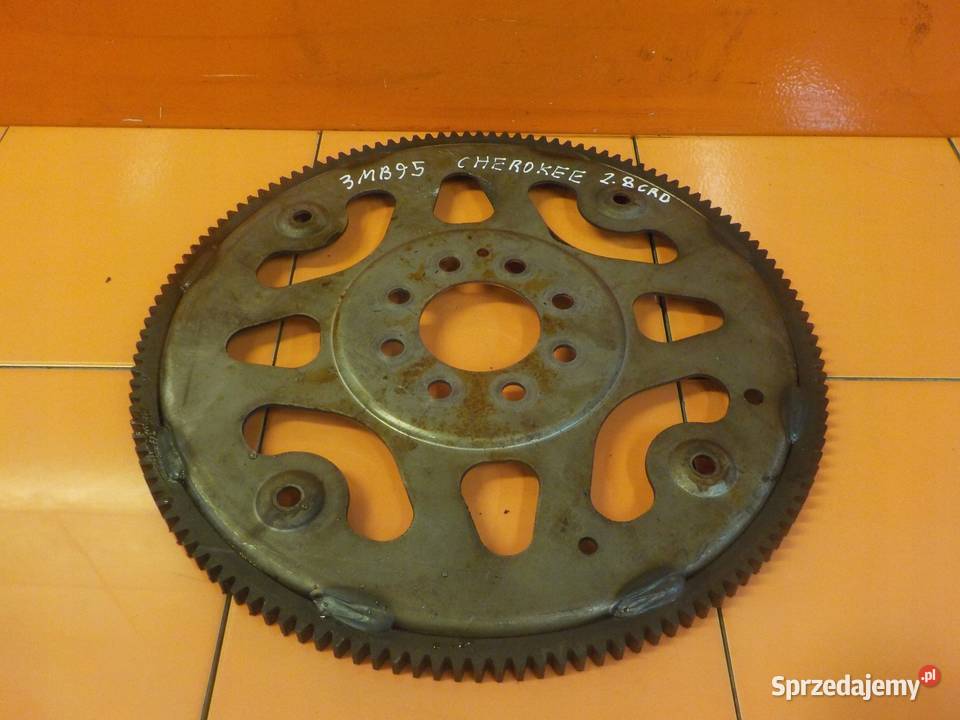 JEEP CHEROKEE 28 CRD 04r 148 ENR kolo zamachowe Suków