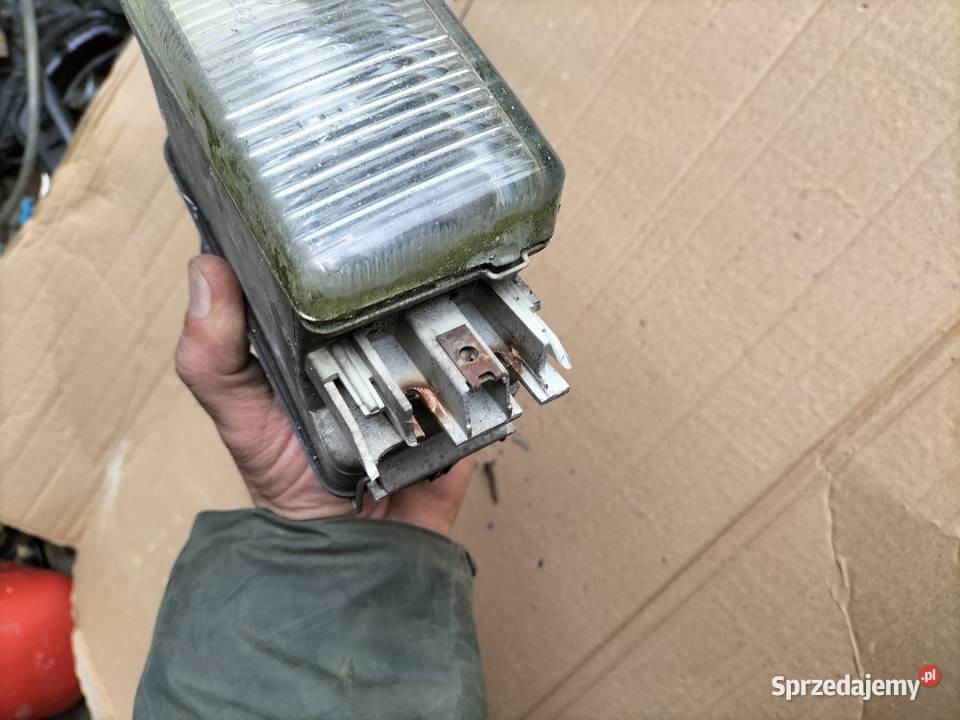 Audi 80 B3 B4 HELLA HALOGEN LEWY SZKŁO HALOGENU Kamień-Kolonia