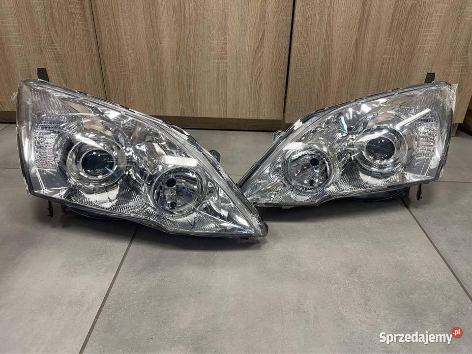 Honda Crv III reflektor przód nowy Depo