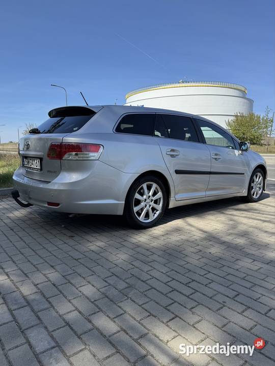 Avensis Kombi z gazem Ekonomiczny i niezawodny Avensis Świnoujście sprzedam