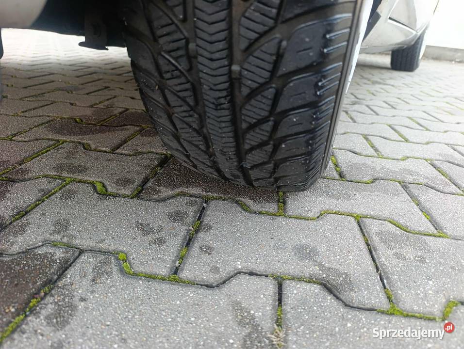 Ford Focus z gazem Prywatny doinwestowany światła do jazdy dziennej Ford Sosnowiec