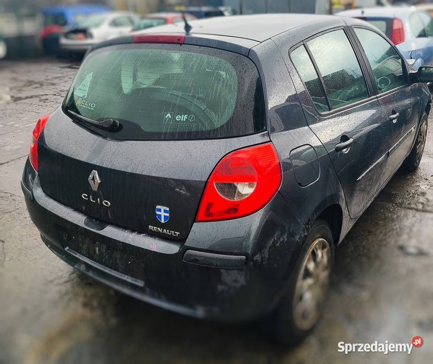 Renault Clio 3 zderzak tył osobowe Motoryzacja śląskie Żywiec