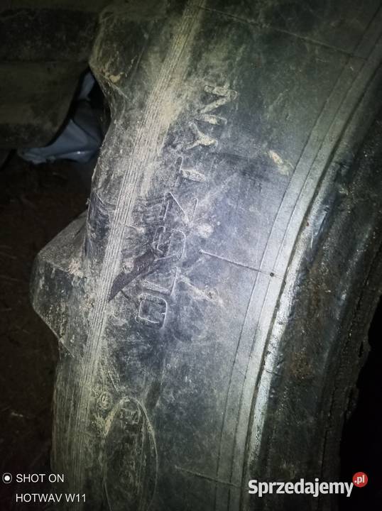 Opona 16934 Kębłów