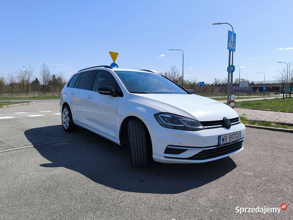 Volkswagen Golf VII 75 2017 20 TDI 150 Full LED Radom