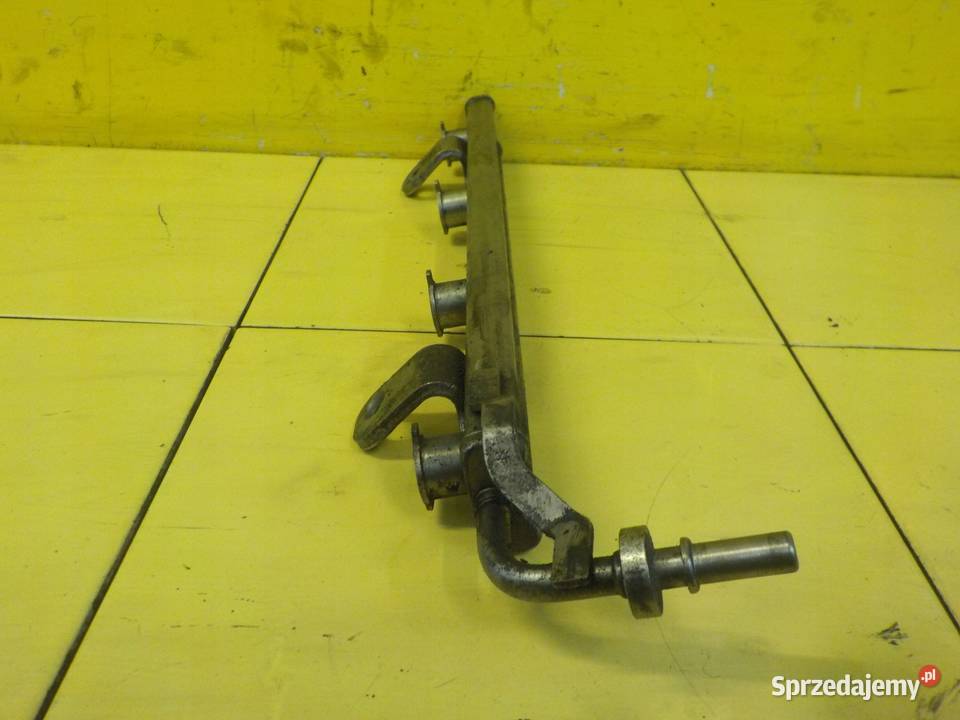 RENAULT MEGANE III SCENIC 20 CVT 16V 11r 140 Listwy wtryskowe sprzedam