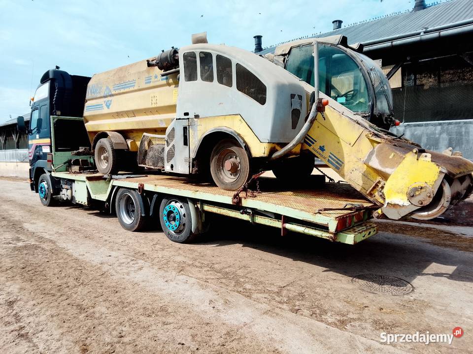 transport kombajn bizon claas holand ihc john kujawsko-pomorskie Probostwo Górne